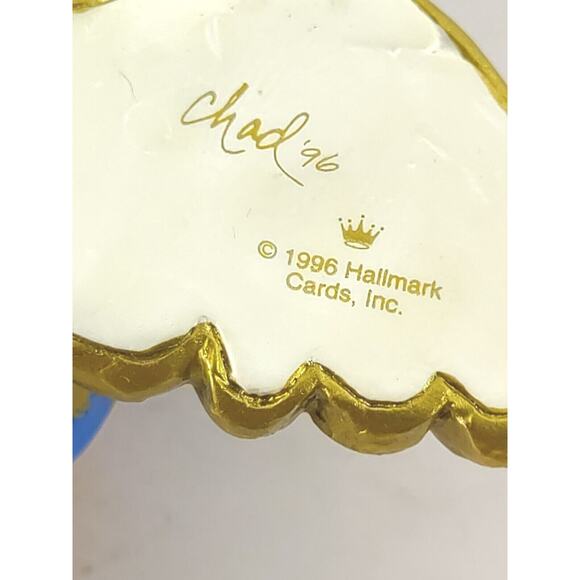 Hallmark Keepsake Ornament Christmas Lighting The World Angel 1996 Chad - Picture 11 of 11